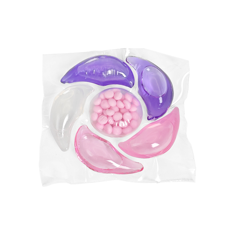 Sextuple chamber laundry detergent pods